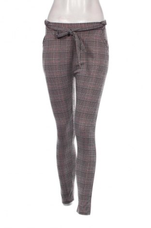 Pantaloni de femei, Mărime S, Culoare Multicolor, Preț 14,99 Lei