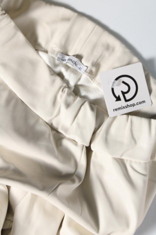 Damenhose, Größe M, Farbe Weiß, Preis € 14,91