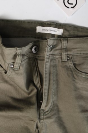 Damenhose, Größe S, Farbe Grün, Preis € 5,99