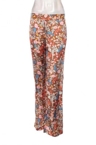 Pantaloni de femei, Mărime M, Culoare Multicolor, Preț 44,39 Lei