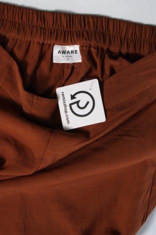 Pantaloni de femei Aware by Vero Moda, Mărime S, Culoare Maro, Preț 22,99 Lei