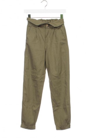 Pantaloni de femei Bershka, Mărime XS, Culoare Verde, Preț 39,95 Lei