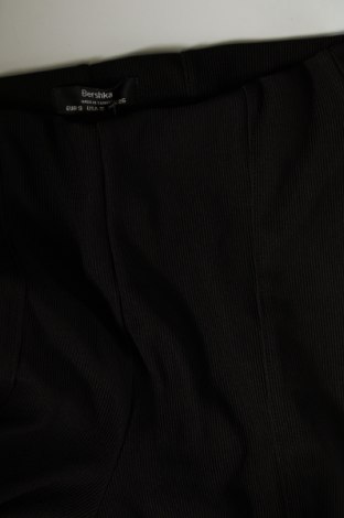 Damenhose Bershka, Größe S, Farbe Schwarz, Preis € 6,99