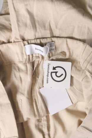 Damenhose Bershka, Größe XL, Farbe Beige, Preis 9,99 €