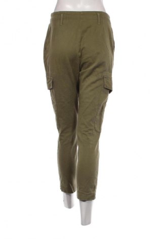 Damenhose Bershka, Größe S, Farbe Grün, Preis € 6,99