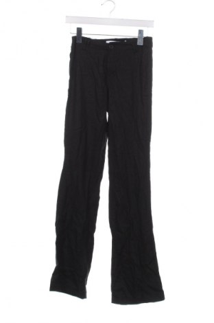 Pantaloni de femei Bershka, Mărime XXS, Culoare Negru, Preț 99,29 Lei