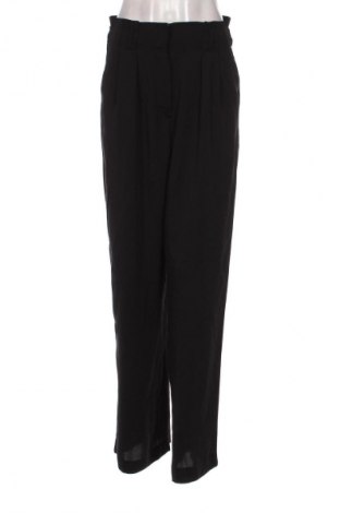 Pantaloni de femei Bershka, Mărime M, Culoare Negru, Preț 44,99 Lei