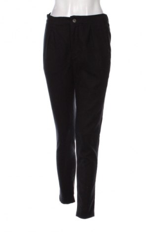 Pantaloni de femei Chevignon, Mărime S, Culoare Negru, Preț 461,84 Lei