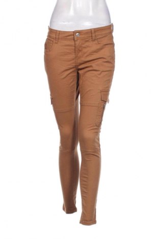 Pantaloni de femei Clockhouse, Mărime M, Culoare Bej, Preț 27,99 Lei