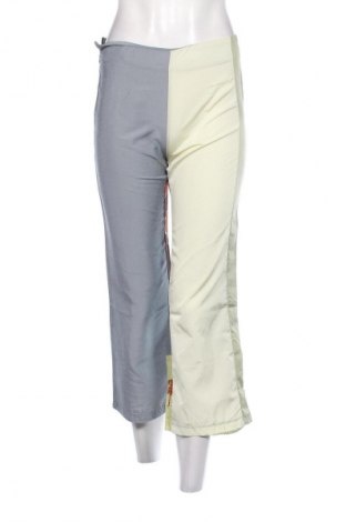 Дамски панталон Custo Barcelona, Размер S, Цвят Многоцветен, Цена 81,60 лв.