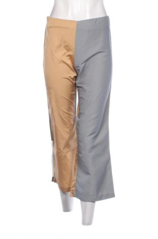 Damenhose Custo Barcelona, Größe S, Farbe Mehrfarbig, Preis 10,99 €