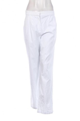 Дамски панталон Ema Louise x ABOUT YOU, Размер M, Цвят Бял, Цена 26,04 лв.