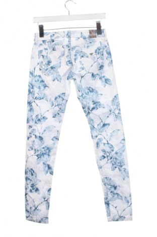 Pantaloni de femei Guess, Mărime XS, Culoare Multicolor, Preț 133,99 Lei