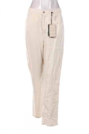 Pantaloni de femei Guess, Mărime L, Culoare Bej, Preț 169,99 Lei