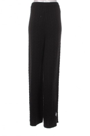 Pantaloni de femei Guess, Mărime L, Culoare Negru, Preț 226,99 Lei