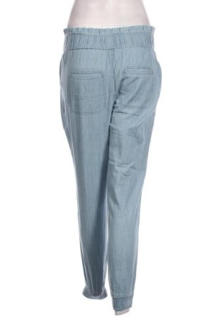 Pantaloni de femei Hollister, Mărime S, Culoare Albastru, Preț 105,00 Lei