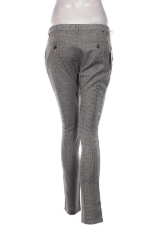 Pantaloni de femei Reiko, Mărime M, Culoare Multicolor, Preț 201,99 Lei