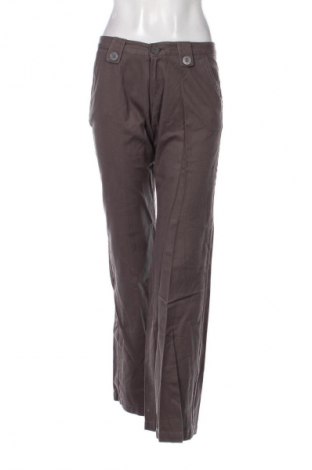 Pantaloni de femei Roxy, Mărime S, Culoare Maro, Preț 38,85 Lei