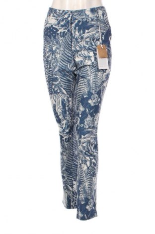 Pantaloni de femei Silvian Heach, Mărime M, Culoare Multicolor, Preț 153,99 Lei