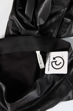 Damenhose Stradivarius, Größe S, Farbe Schwarz, Preis € 5,05