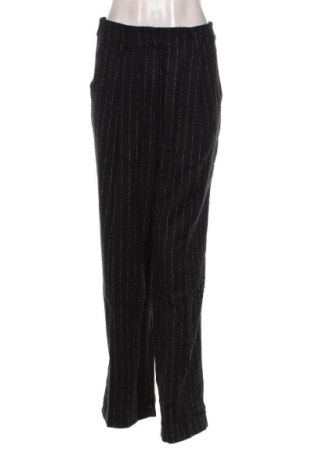 Дамски панталон Tom Tailor, Размер M, Цвят Черен, Цена 22,79 лв.
