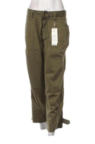 Дамски панталон Tom Tailor, Размер M, Цвят Зелен, Цена 20,79 лв.