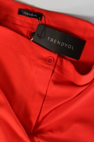 Damenhose Trendyol, Größe S, Farbe Rot, Preis 11,99 €