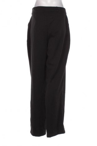 Pantaloni de femei Trendyol, Mărime M, Culoare Negru, Preț 97,99 Lei