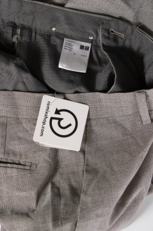 Pantaloni de femei Uniqlo, Mărime S, Culoare Gri, Preț 26,99 Lei