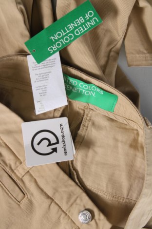 Pantaloni de femei United Colors Of Benetton, Mărime XS, Culoare Bej, Preț 100,99 Lei