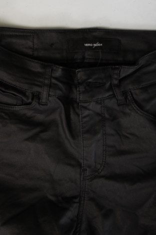 Pantaloni de femei Vero Moda, Mărime XS, Culoare Negru, Preț 30,99 Lei