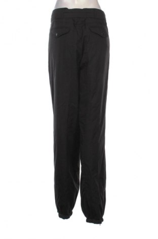 Pantaloni de damă pentru sporturi de iarnă Elka, Mărime XL, Culoare Negru, Preț 78,99 Lei