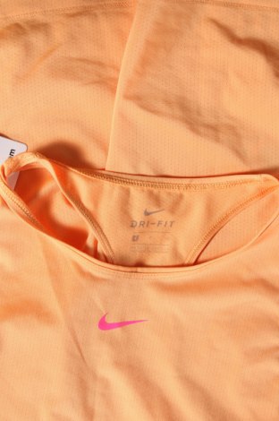 Top sport de damă. Nike, Mărime S, Culoare Portocaliu, Preț 52,99 Lei