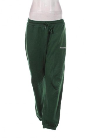 Pantaloni trening de femei 9N1M SENSE, Mărime L, Culoare Verde, Preț 88,82 Lei
