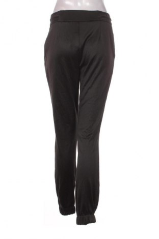 Pantaloni trening de femei Guess, Mărime XS, Culoare Negru, Preț 124,99 Lei