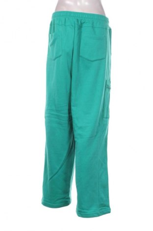 Pantaloni trening de femei Millers, Mărime XXL, Culoare Verde, Preț 151,32 Lei