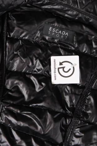 Дамско яке Escada Sport, Размер M, Цвят Черен, Цена 208,48 лв.