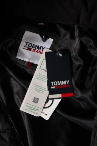 Női dzseki Tommy Jeans, Méret L, Szín Fekete, Ár 58 099 Ft