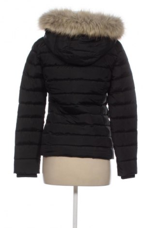 Geacă de femei Tommy Jeans, Mărime S, Culoare Negru, Preț 1.032,99 Lei