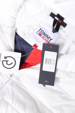 Dámská bunda  Tommy Jeans, Velikost S, Barva Bílá, Cena  3 019,00 Kč