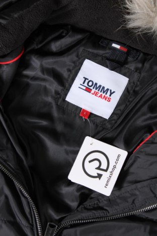 Γυναικείο μπουφάν Tommy Jeans, Μέγεθος L, Χρώμα Μαύρο, Τιμή 194,49 €