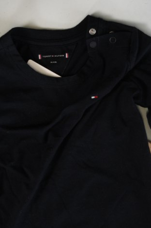 Παιδική μπλούζα Tommy Hilfiger, Μέγεθος 6-9m/ 68-74 εκ., Χρώμα Μπλέ, Τιμή 11,99 €