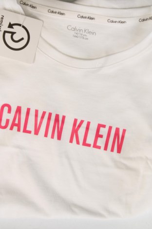 Kinder T-Shirt Calvin Klein, Größe 15-18y/ 170-176 cm, Farbe Weiß, Preis 16,99 €