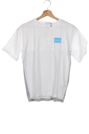 Kinder T-Shirt Calvin Klein Jeans, Größe 11-12y/ 152-158 cm, Farbe Weiß, Preis 10,67 €