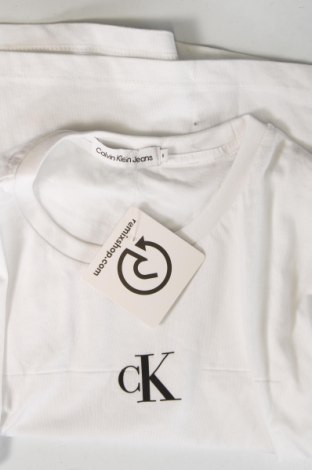 Tricou pentru copii Calvin Klein Jeans, Mărime 7-8y/ 128-134 cm, Culoare Alb, Preț 131,99 Lei