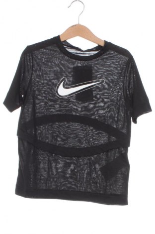 Детска тениска Nike, Размер 6-7y/ 122-128 см, Цвят Черен, Цена 26,55 лв.
