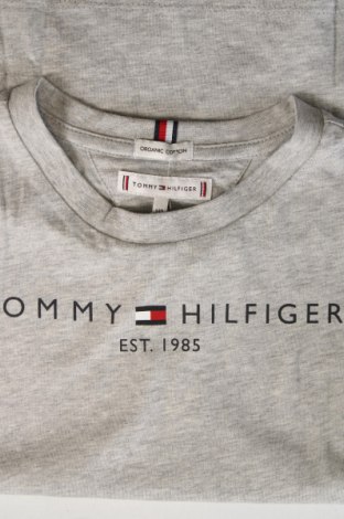 Παιδικό μπλουζάκι Tommy Hilfiger, Μέγεθος 9-10y/ 140-146 εκ., Χρώμα Γκρί, Τιμή 30,99 €