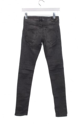 Kinderjeans H&M, Größe 12-13y/ 158-164 cm, Farbe Grau, Preis € 3,79