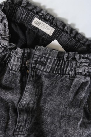 Dziecięce jeansy H&M, Rozmiar 10-11y/ 146-152 cm, Kolor Szary, Cena 102,35 zł