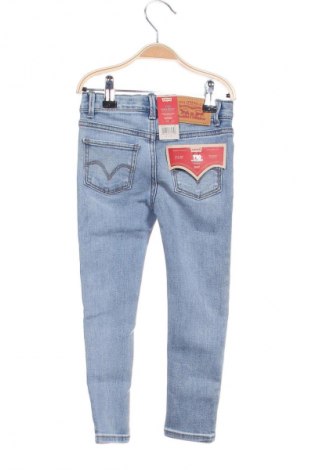 Детски дънки Levi's, Размер 3-4y/ 104-110 см, Цвят Син, Цена 103,00 лв.